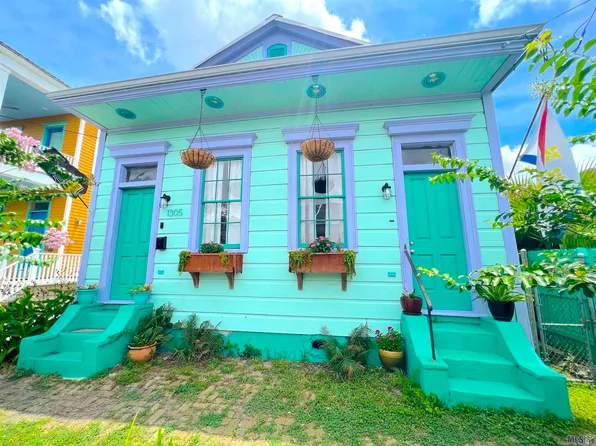 1305 Saint Anthony St, New Orleans, LA 70116