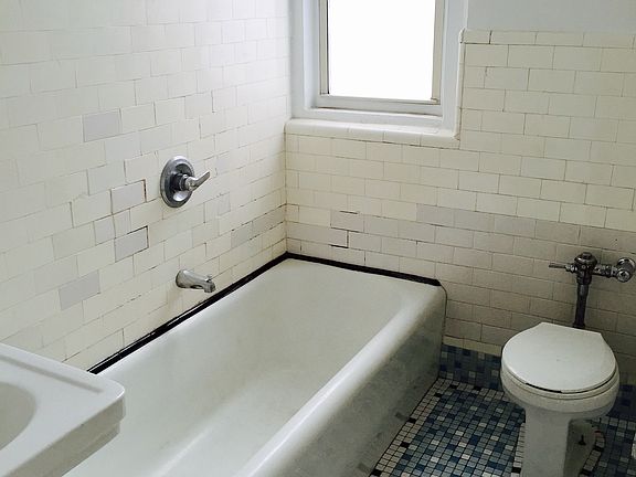 5th image of 12032 83rd Ave APT 2D