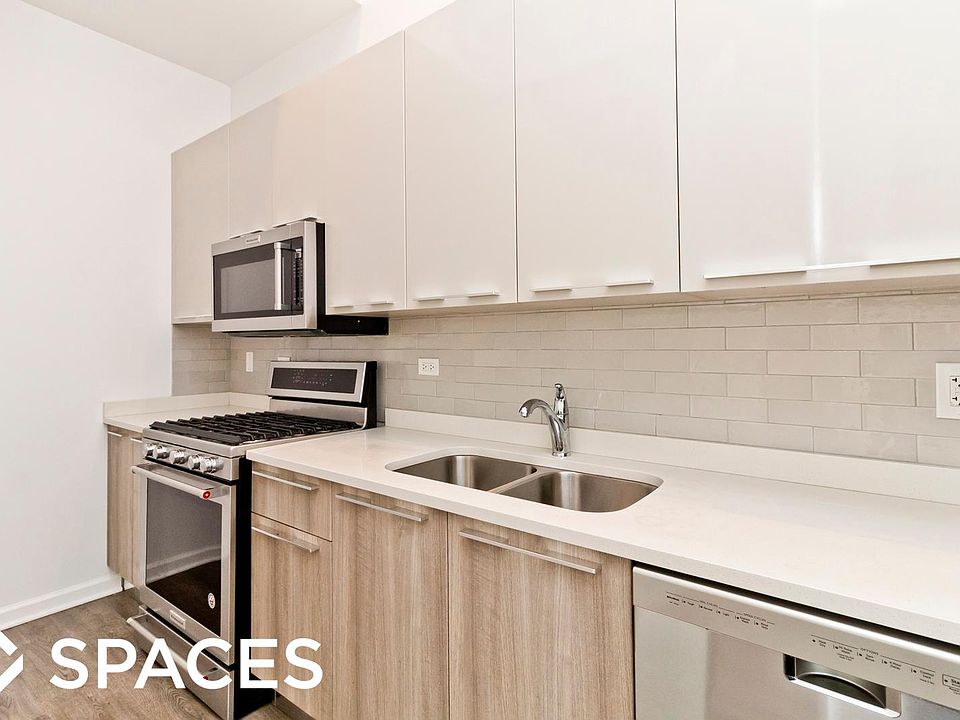 1st image of 932 W Dakin St #303SRE