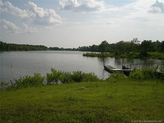 2nd image of 104 Rock Creek Ln