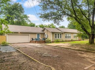 500 Jeanette Ave, Gladewater, TX 75647