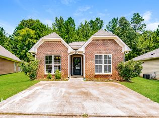 240 Carrington Ln, Calera, AL 35040