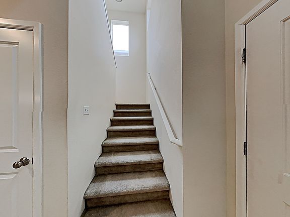 3rd image of 6317 Park St E