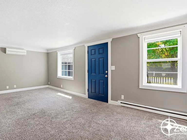 1818 W 22nd St — Photo 19