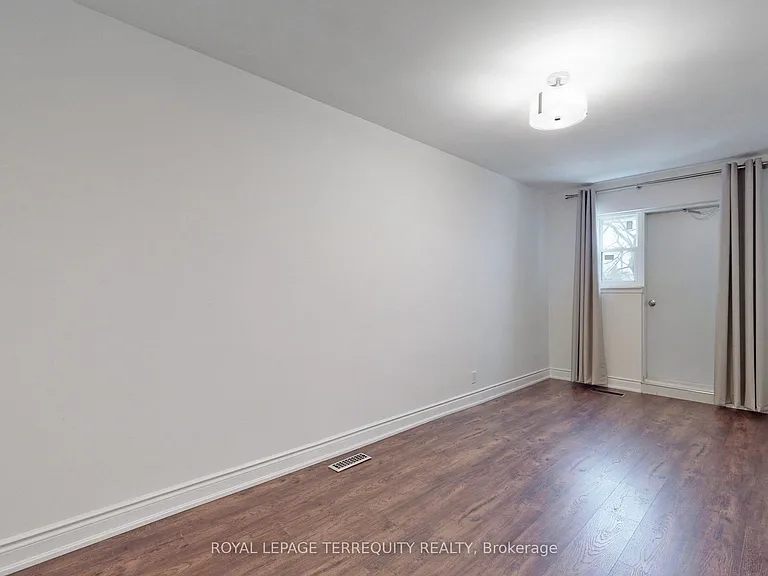 690 Wilson Ave #A — Photo 8