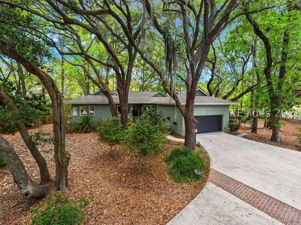 2 Trillium Ln, Hilton Head Island, SC 29926