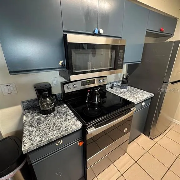 2751 N Poinciana Blvd #30 — Photo 9