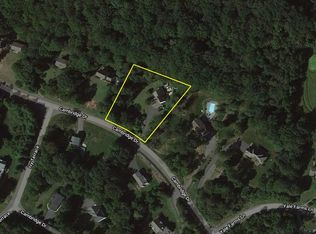 9 Cambridge Dr, Prospect, CT 06712