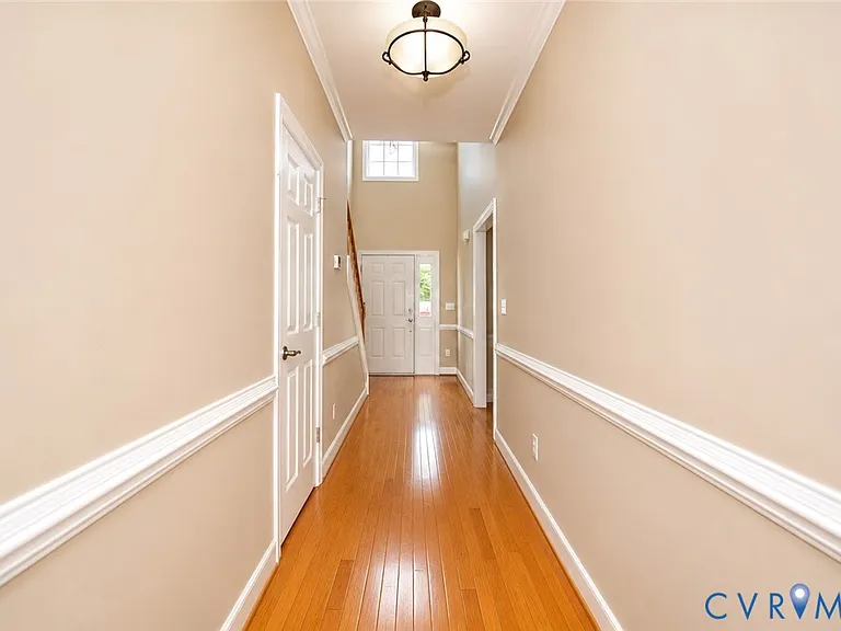 11320 Sadler Oaks Dr — Photo 13