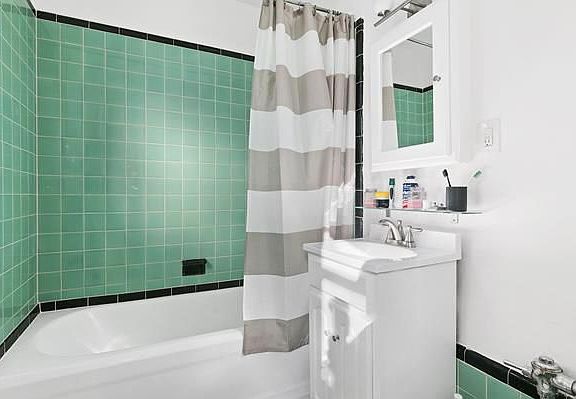 5th image of 83-80 118th St APT 3K