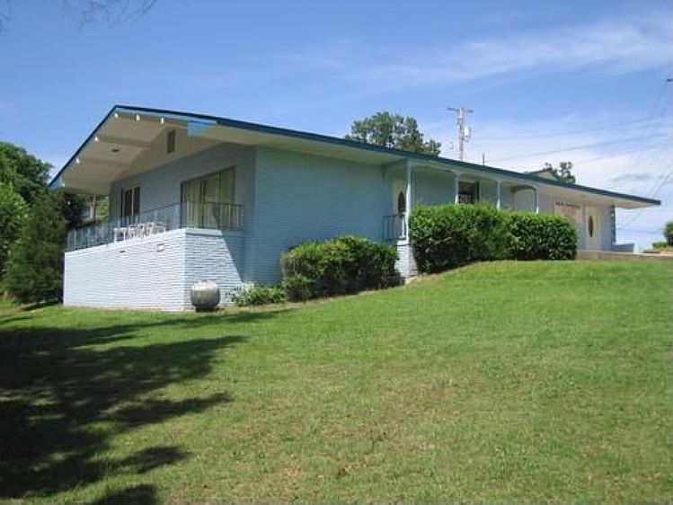 1st image of 1616 Central Blvd