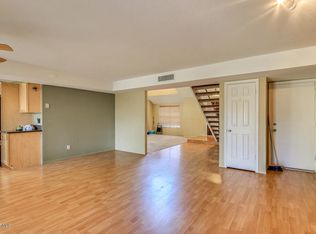 2726 W Montgomery Dr, Chandler, AZ 85224