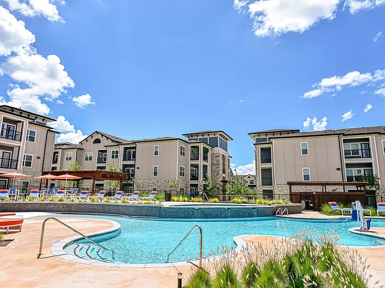 Aspire at Live Oak — Photo 4