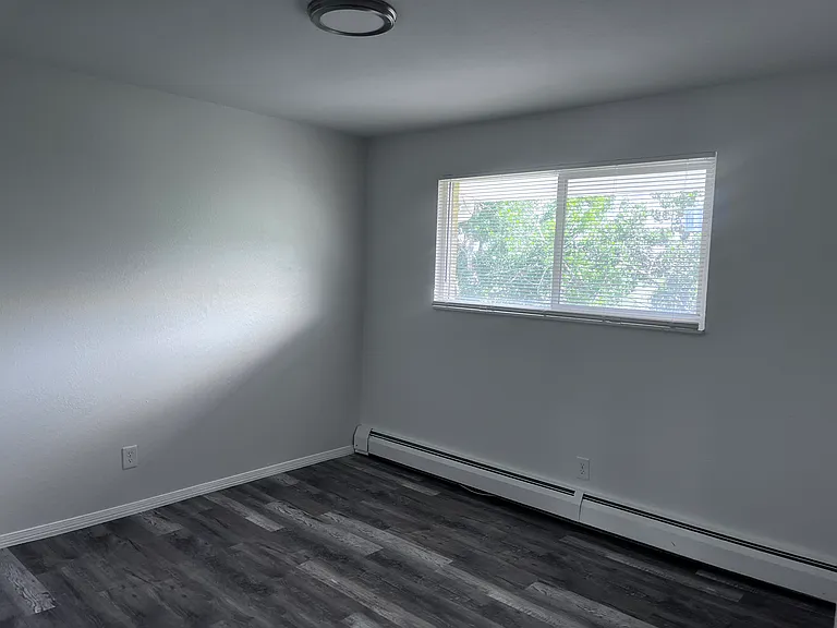18237 W 3rd Ave #2 — Photo 6