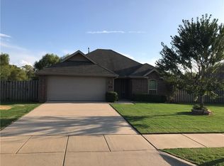 3067 Rosemary Ave, Springdale, AR 72764