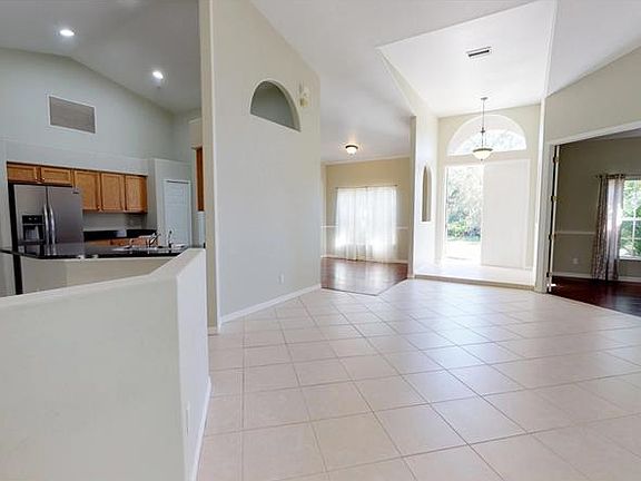 3rd image of 2271 Omar St