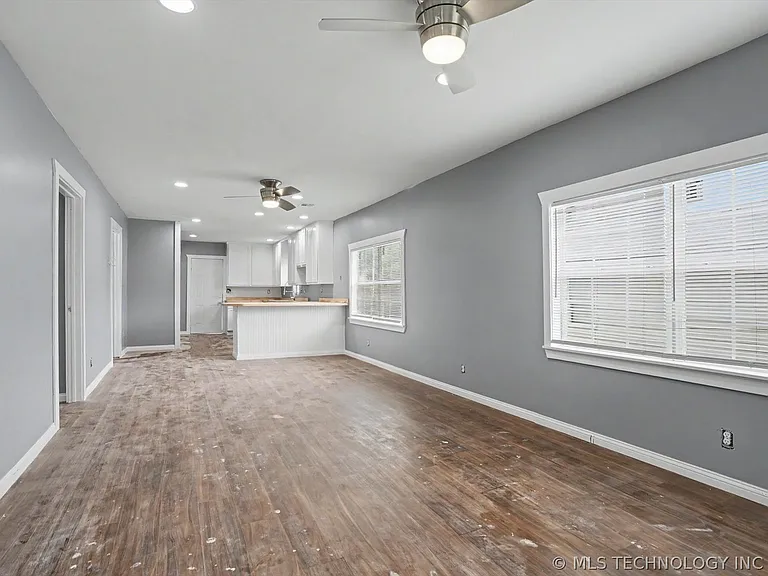 5006 S 32nd West Ave — Photo 3