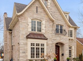 428 Colfax Ave, Clarendon Hills, IL 60514