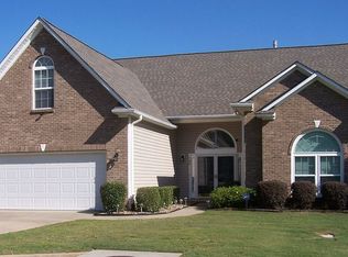 100 Worcester Ln, Easley, SC 29642