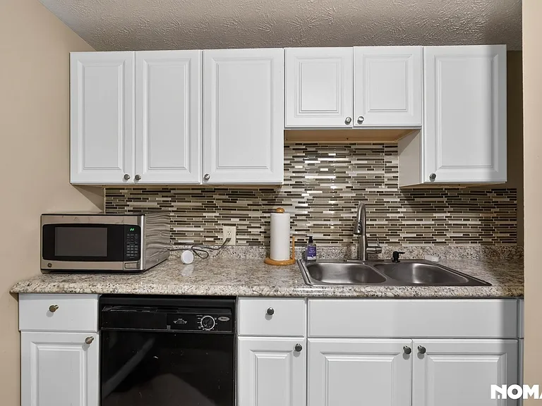 718 Malvern Blvd — Photo 12