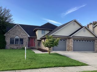 2006 Oak Forest Dr, Morris, IL 60450
