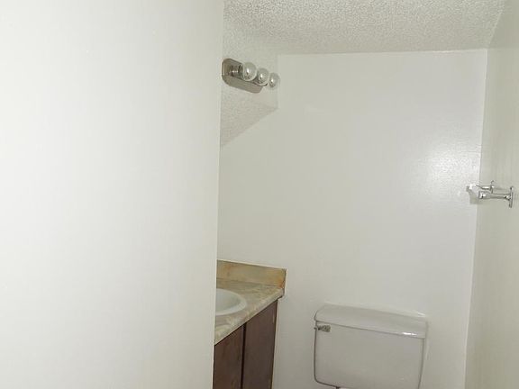 5th image of 5816 Butler Dr