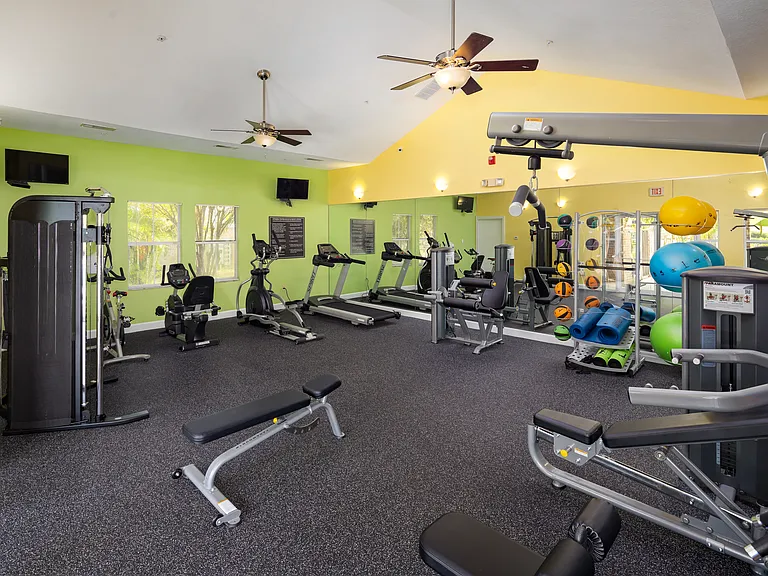 Kendall Ridge Apartment Homes — Photo 14
