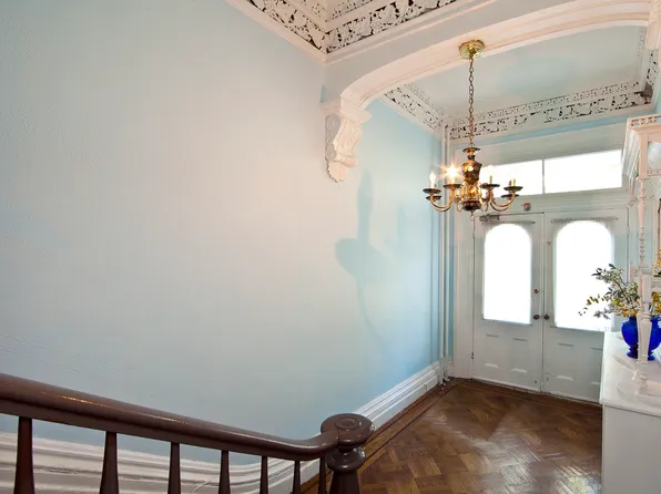 44 1st Pl, Brooklyn, NY 11231