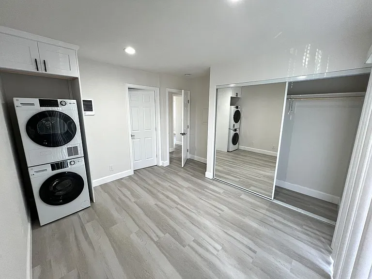 2282 W Dunlop St — Photo 28