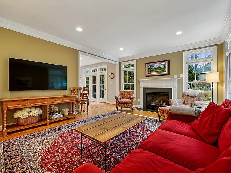 8807 Ridge Rd — Photo 13