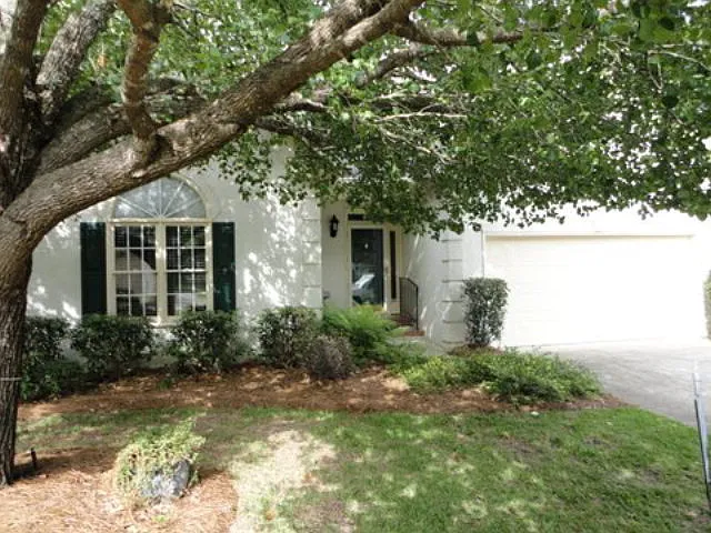 125 Lundy Ct photo 1