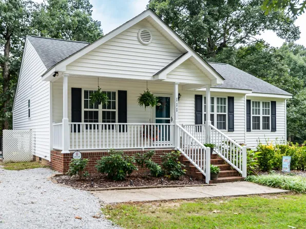 111 Lippizanner Pl, Zebulon, NC 27597