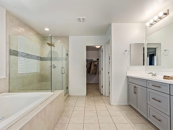 3rd image of 7718 W Jones Ave #1
