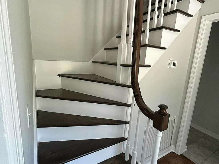 111 Arbor Rd — Photo 18