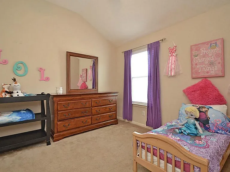 15834 Sarasam Creek Ct — Photo 12