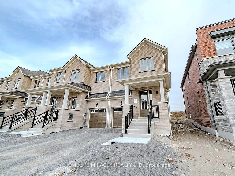 1054 Lockie Dr — Photo 9