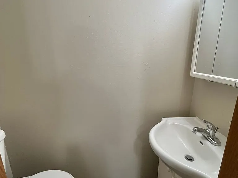 3804 S Hawthorne Ave — Photo 10