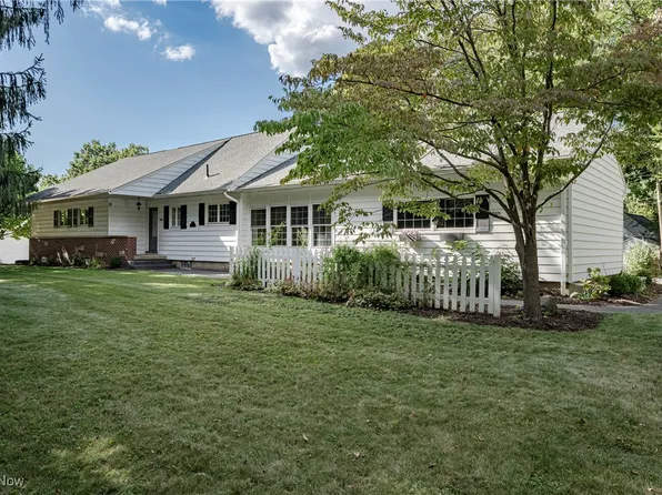 2471 Brice Rd, Akron, OH 44313
