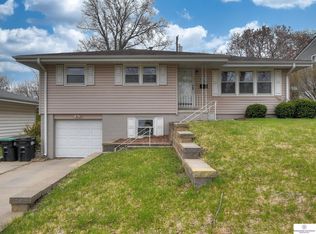 8214 Franklin St, Omaha, NE 68114