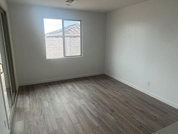 4th image of 18417 W Villa Chula Ln