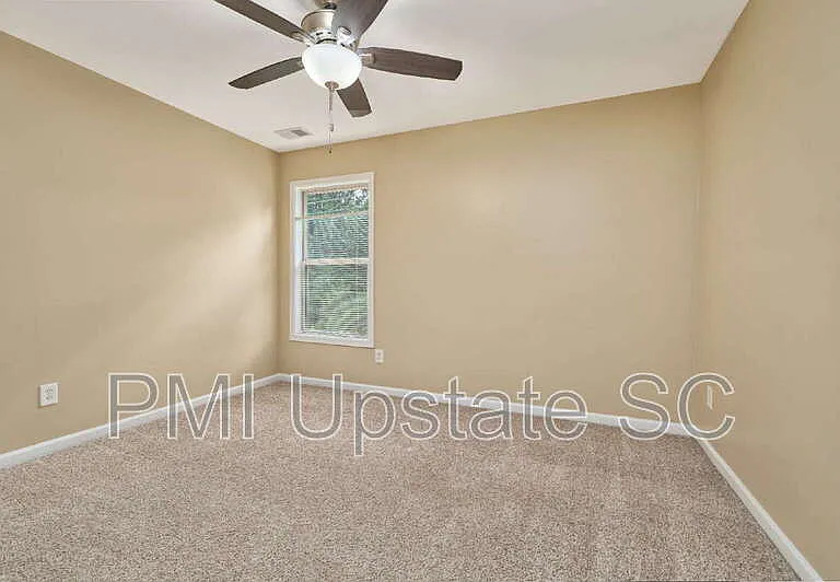 218 Marefair Ln — Photo 21