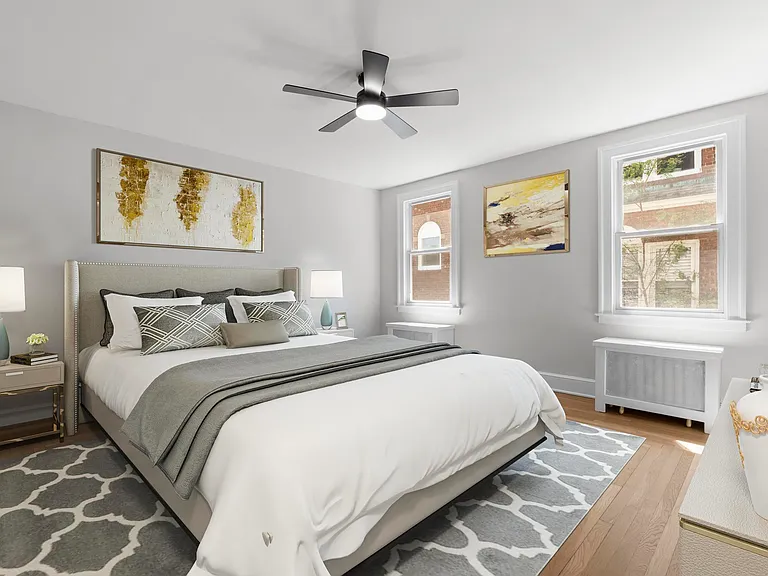 1070 Whitney Ave #1 — Photo 15