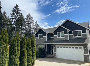 9206 34th St E, Edgewood, WA 98371
