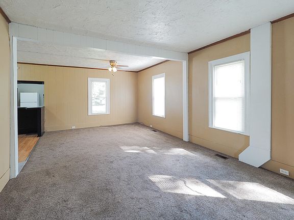 230 W Morrell St-105
