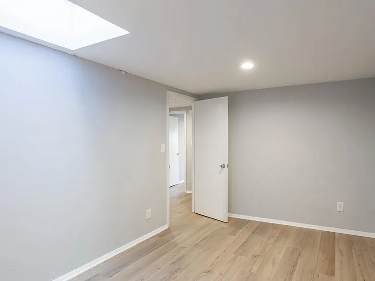 2015 Walnut St #409 — Photo 11