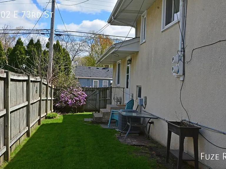 602 73rd St E — Photo 24