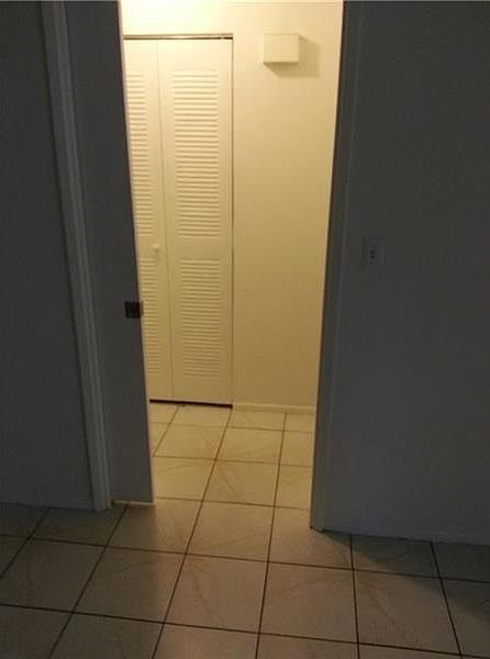 1st image of 301 Gardens Dr