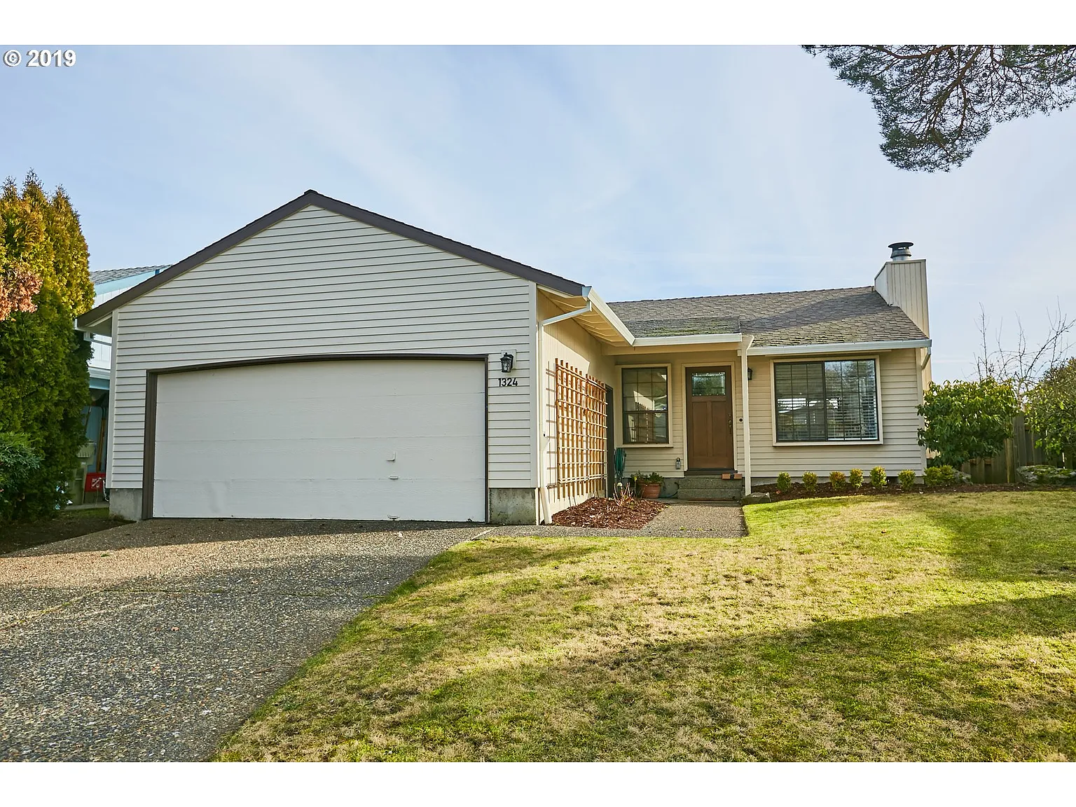 1324 SW 209th Ave photo 1