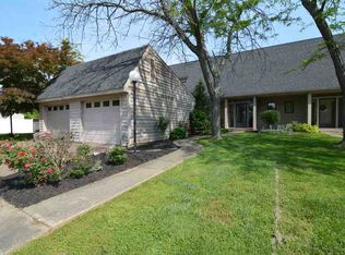8466 Yorkridge Ct APT B, Newburgh, IN 47630