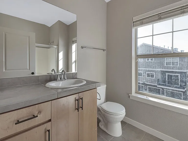 780 NE Adwick Dr — Photo 22